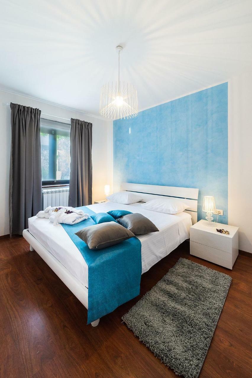 Apartment Auretta Novigrad  ภายนอก รูปภาพ
